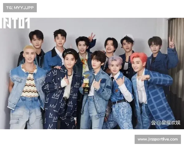 天心比赛现场播《航海王》主题曲，粉丝应援阵仗如动漫展