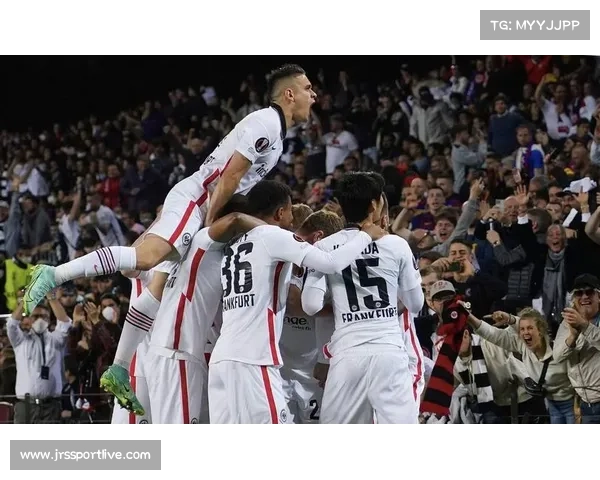 德甲球场塑料杯淘汰计划启动，可持续运营推进